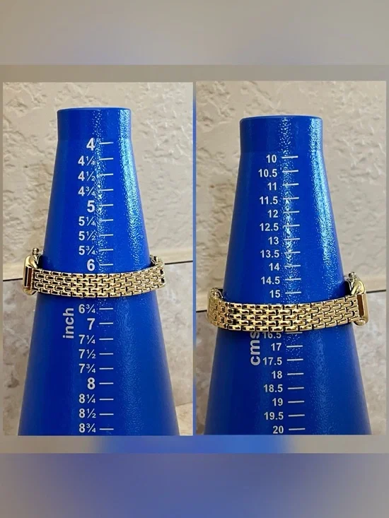 Coach Women's Cadie Quartz Gold-Tone Stainless Steel Watch - Picture 11 of 12